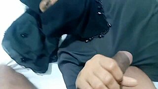 Arab Muslim girl has suggestive hardcore sex with Indian Hindu boyfriend and friend
