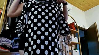 Italian girl farts on face