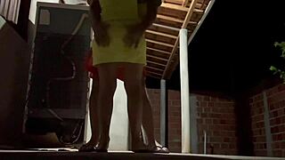 Girlfriend Bounces on Cock After Carnival Workout