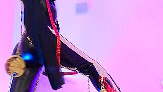 Bayonetta Gets Facial by Octokuro