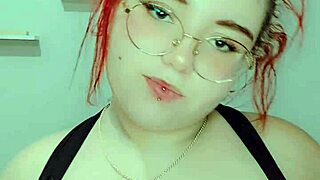 Oh man, watching this hot redhead ruivinha get herself off in a steamy masturbation session is just wild.