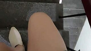 Shemale Ting Xuan Feels So Aroused Outdoors Peeing and Removing Underwear to Masturbate Passionately in Park