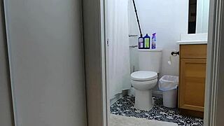 candy cruise enjoyed a relaxing bathtub session by the pool