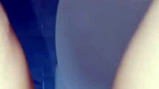 She Gets All Wet And Open