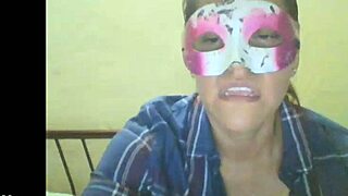 A mature woman shares her story on Cam4 webcam.