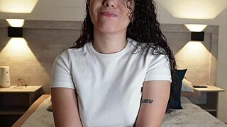 Colombian Girlfriend's Hairy Pussy Masturbation Joi Session!