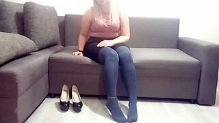 hey cute asian with big ass relaxes solo since husband is away 40