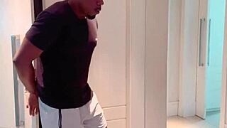 negão dotado is fodendo a japonesa casada right in front of the corninho who passed out after drinking too much - lina nakamura