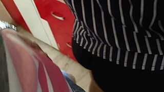 Angry indian girlfriend gets fucked hard by boyfriend in hindi audio part 1. She's curvy and moaning!