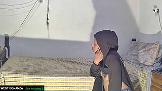 Mariannas Feeding Time with Hot Cum in Mouth Blowjob