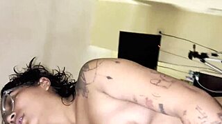 frida, you sexy little slut, wanna give me a blowjob and let me eat you?