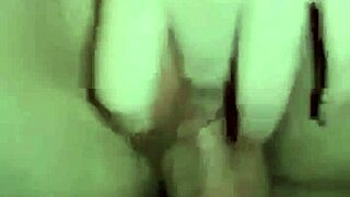 18y beautiful teen 18+ girlfriend fucked at home