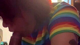 MILF selingkuh telan batang hitam besar deepthroat hardcore!