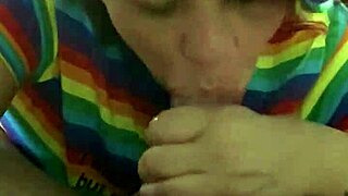 MILF selingkuh telan batang hitam besar deepthroat hardcore!