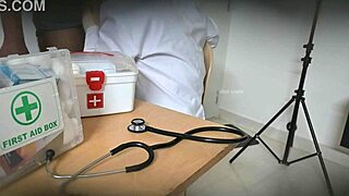 Doctor sneaks in blowjob to patient in clinic but what if they get caught?