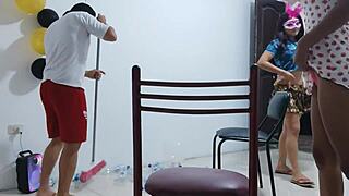 These employees dive into an erotic office cleaning session! 💼✨