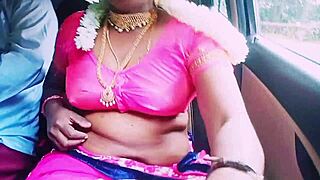 car sex indian romance with beautiful south housewife cheating.. uh, trying dirty talk fucking with boyfriend in telugu