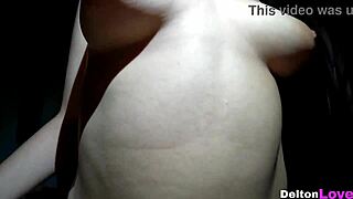 Hey, we met at that wild party and hooked up right away! 🔥🍑