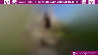 Hey, ready for this amazing wonder woman cosplay fuck in vr?