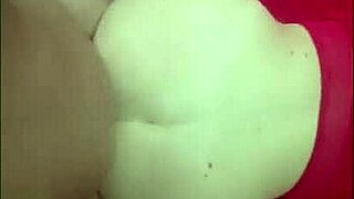 chego em casa e PEGO A CUNHADA se divertindo sozinhao in her big ass brazilian lingerie