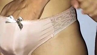 Teen Latina masturbates to orgasm and cums in her panties