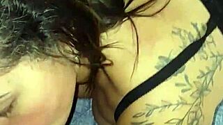 My hot stepmom flashes pretty mature body in homemade exhibitionist fun!