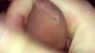 hey im derek i love cuming on my big monster cock