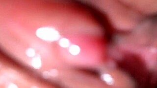 amateur pink pussy after virginity loss