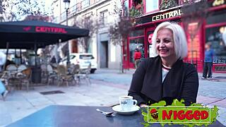 as a divorced mature like sweet lolly i go hunting for big black cocks cuz i need that anal sex bad