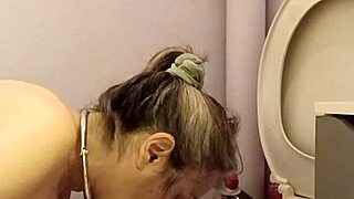 This French housewife turns into a bound slave, getting spanked and fucked doggystyle with buttplug in homemade video.