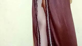 Shilpa Bhabhi's Captivating Figure Display