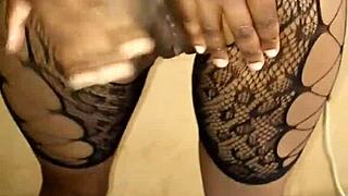 myself dee wanks as sexy petite package