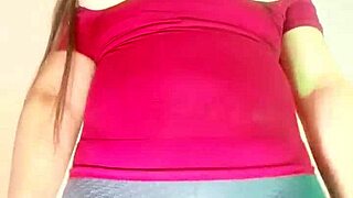 Madrastra puta latina mexicana de cameltoe gigante se masturba para su hijastro con su vagina marcada en leggings usa bhabhi desi sex xxx usa american united states