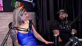 i been married for years would give my ass for r 500 00 and brought a girl home for threesome sex but - casal dna on sheer red