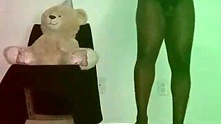 Wow, remade parody songs with singing and dancing using electronic equipment for free!