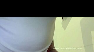 Watch me squirt in public street, Renatinha Mello!