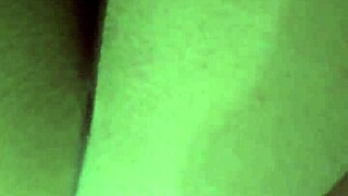 Entregando la colita su primer anal