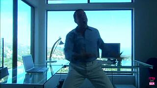 Lovely couple, are you banging outdoors in the middle of a lake on small 18+ boat with cowgirl riding and deepthroat?