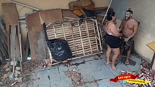 Gordinha Gostosa Gives Ass To Brother-in-law In Abandoned House With Anal Creampie