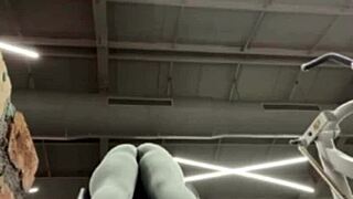 Whoa, crazy fucking hits the gym with this horny BBW and her big ass 🔥💦