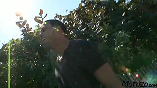 mofozo com shows 19 year old model getting cum on her tits