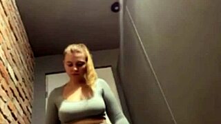 Whoa, crazy fucking hits the gym with this horny BBW and her big ass 🔥💦