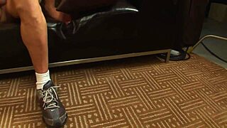 Fucking heats up at therapy session with moans and quickie orgasm?