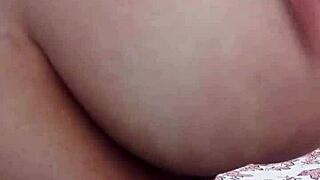 colombian girl masturbates in a fetish display