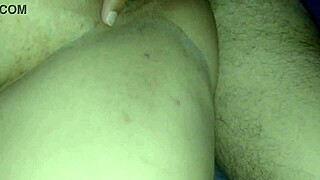 Karina a Lucas bez kondomu prstují prdel a kundu s milencem na prvním rande zatímco manžel natáčí