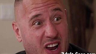 Nude Milf Gets Fucked at Open House