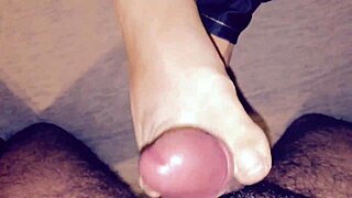 jessica gives her friend an italian-style footjob in heels 😏👠