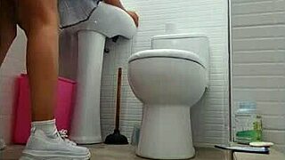 mi profesor de ingles shows this teen latina babe with perfect body some sensual lessons under her miniskirt