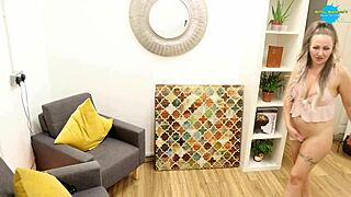 I learn squirting instructions behind scenes with Classy Filth