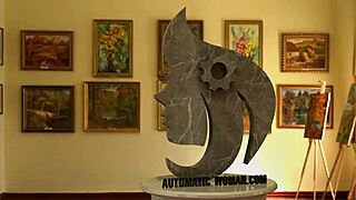 what happens when an automatic glamour girl doll comes to life for play